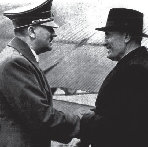 Hitler con Mussolini en Rastenburg. 15 de septiembre de 1943