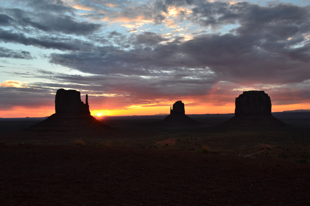 MONUMENT VALLEY - ANTELOPE CANYON - HORSESHOE BEND - GRAND CANYON - 35 Dias en solitario por la West Coast americana. (2)
