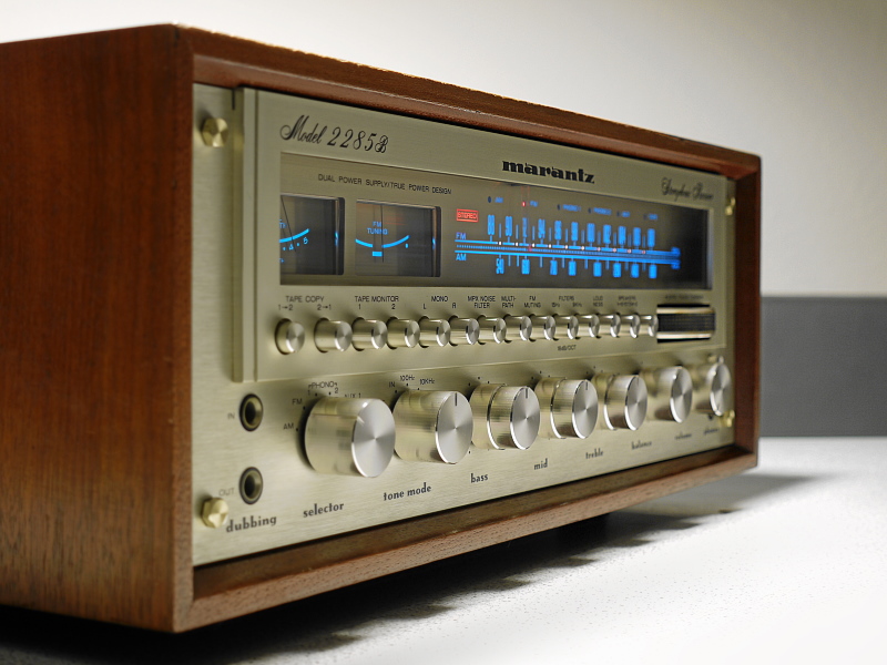 [Bild: marantz2285b_old.jpg]