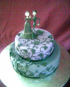 dark-gothic-wedding-cake