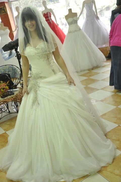 تفسير فستان الزفاف في الحلم,معنى فستان الزفاف في المنام